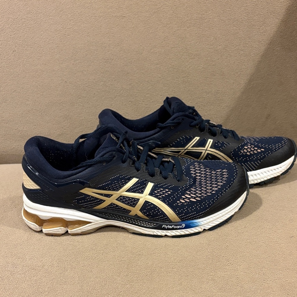 Asics Gel Kayani 26 navy blue and gold  sneakers size 9.5 women’s